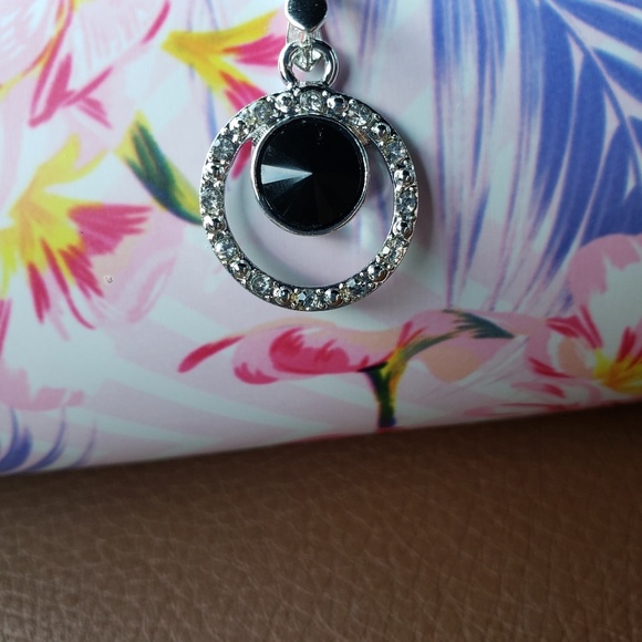 ❤️ Gorgeous Necklace Black & Silver - Picture 6 of 6